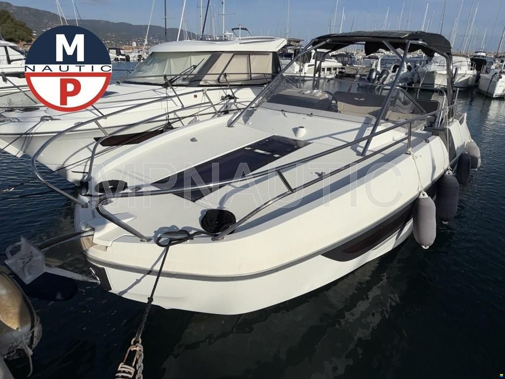Beneteau Flyer 8.8 sundeck