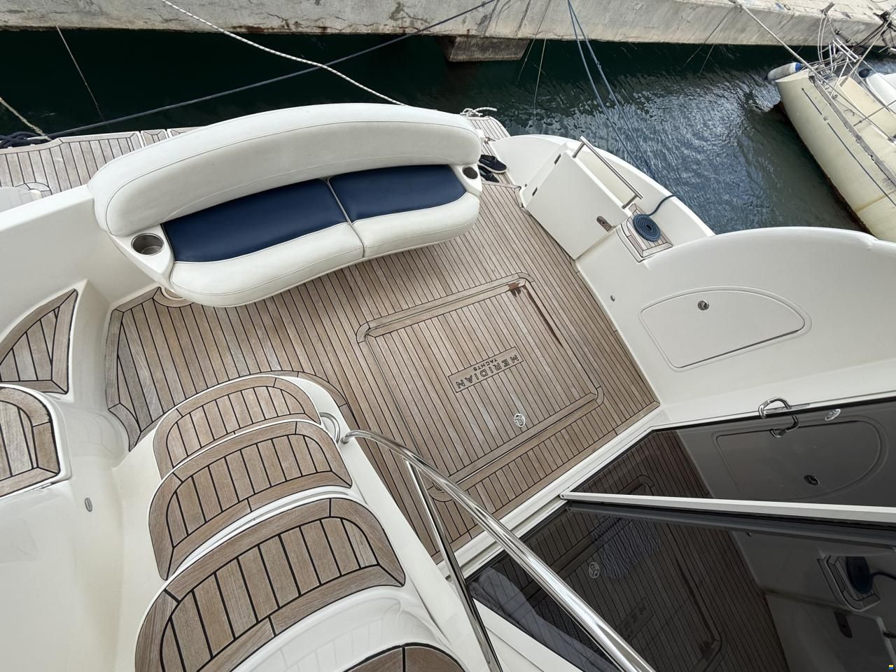 Meridian Yachts 391 SB