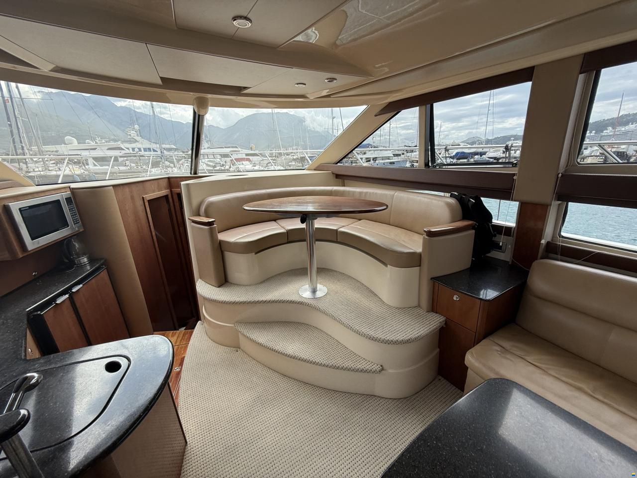 Meridian Yachts 391 SB