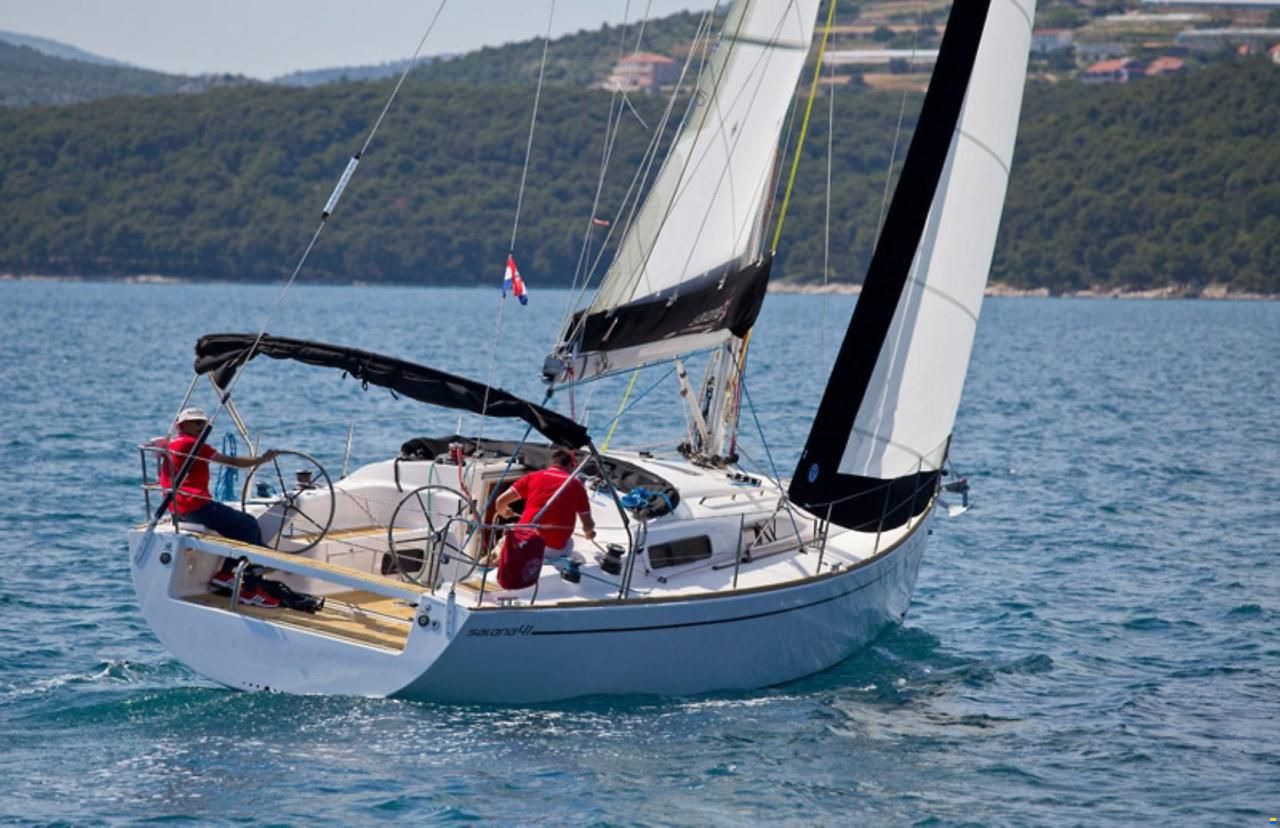 Salona 41
