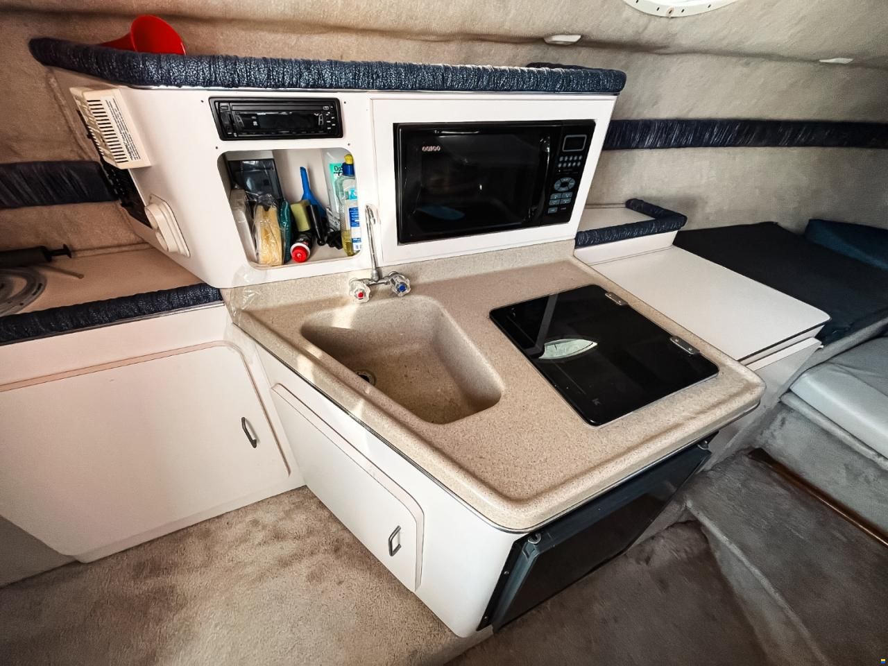 Wellcraft Martinique 2600