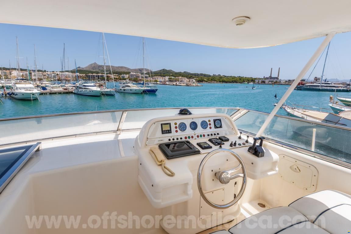 PR Marine 2300