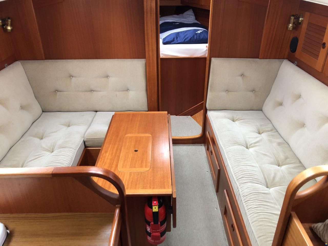 Hallberg-Rassy HR 34