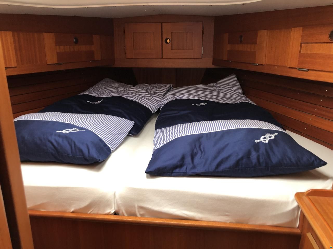 Hallberg-Rassy HR 34