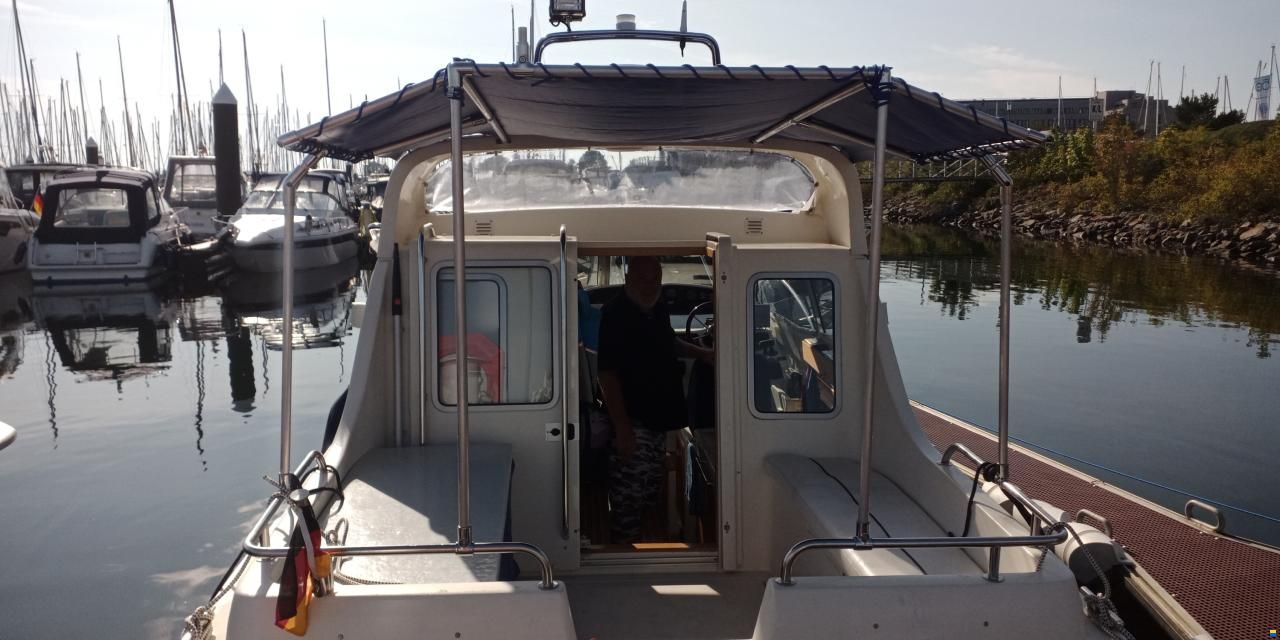 Bella Falcon 26