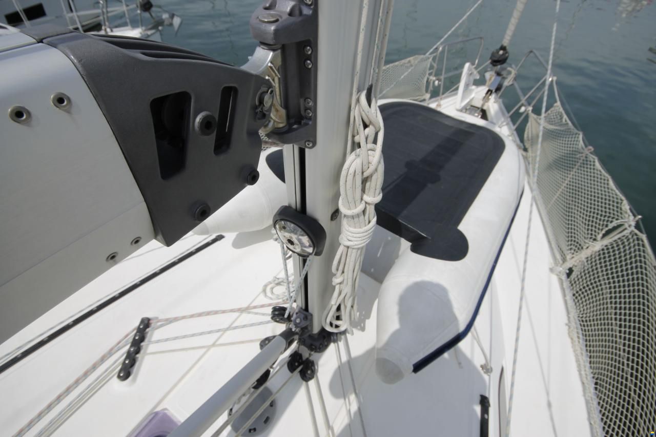 Bavaria Cruiser 37