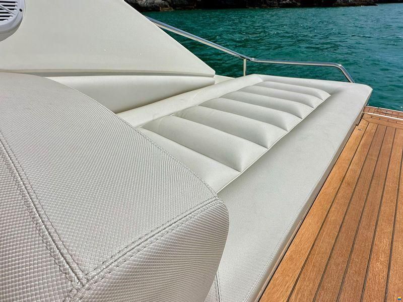 Sunseeker Superhawk 43