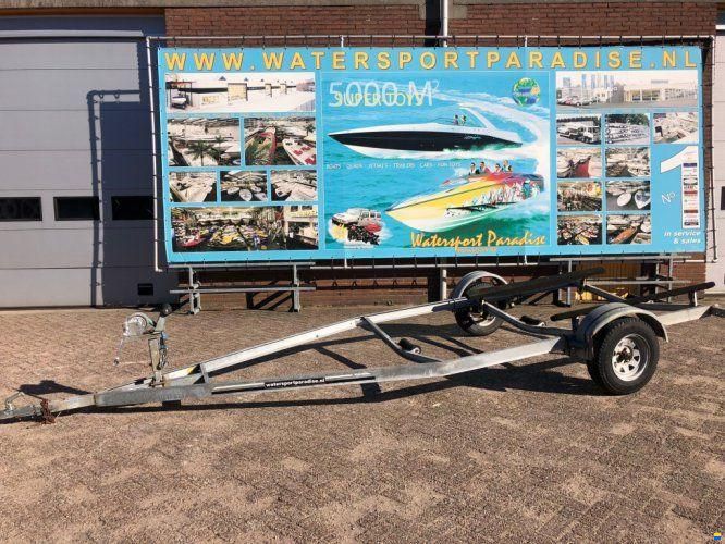 Stallingstrailer 1-asser