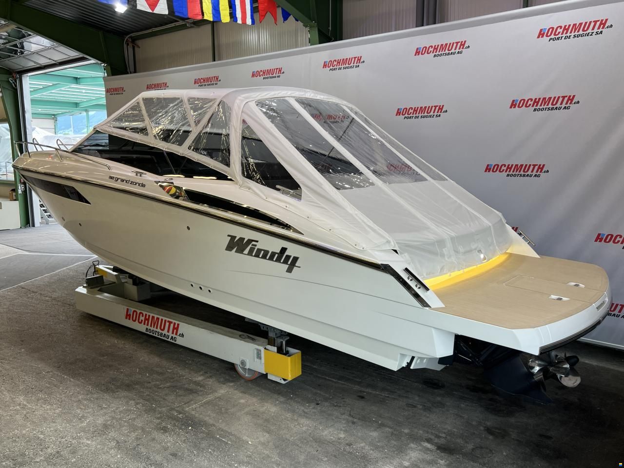 Windy 32 Grand Zonda