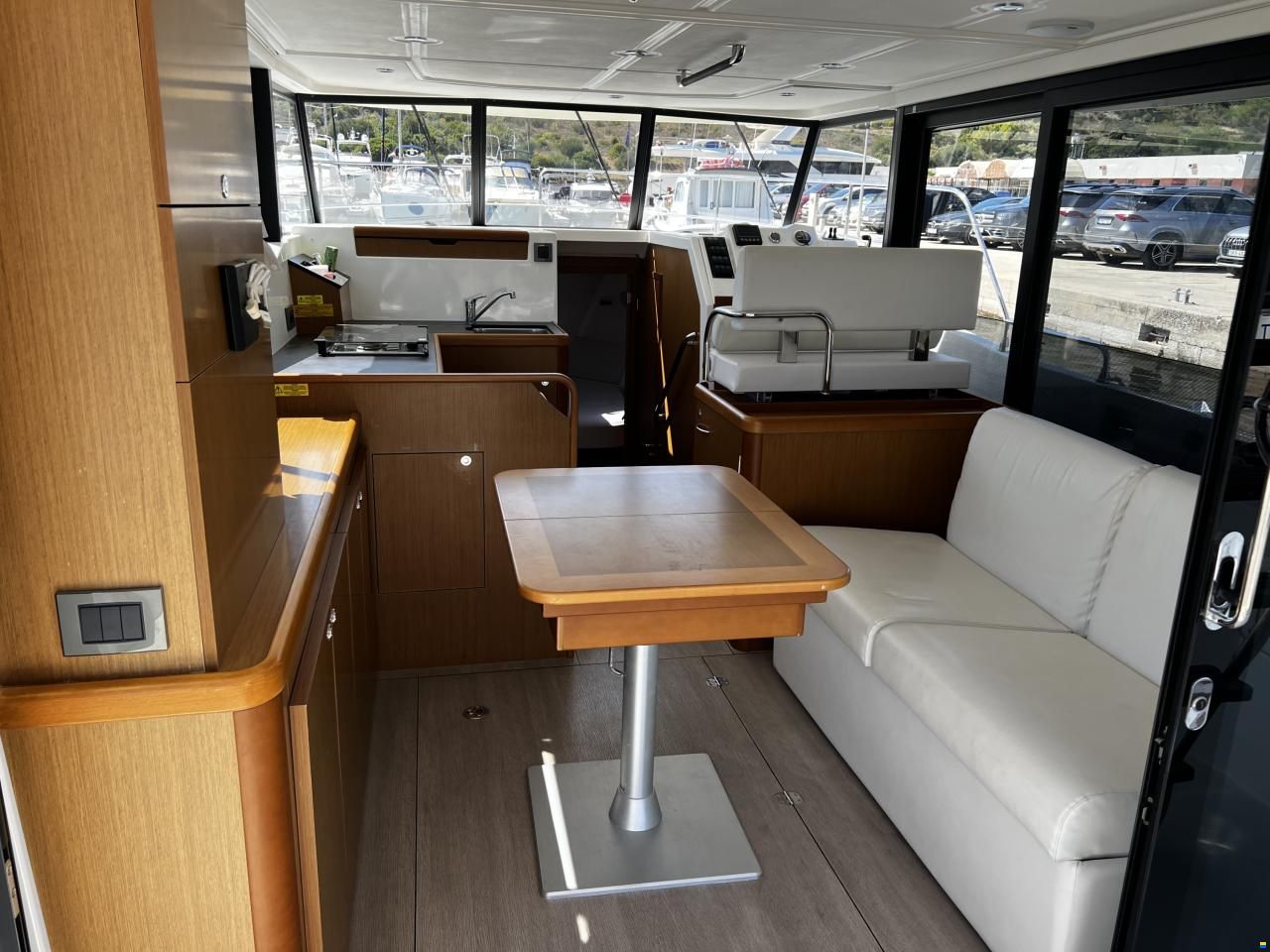 Beneteau Swift Trawler 35