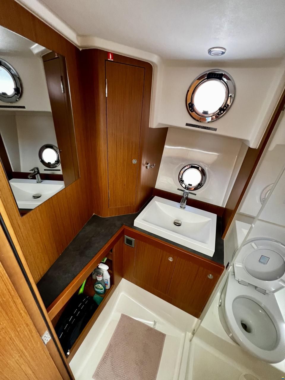 Beneteau Swift Trawler 35