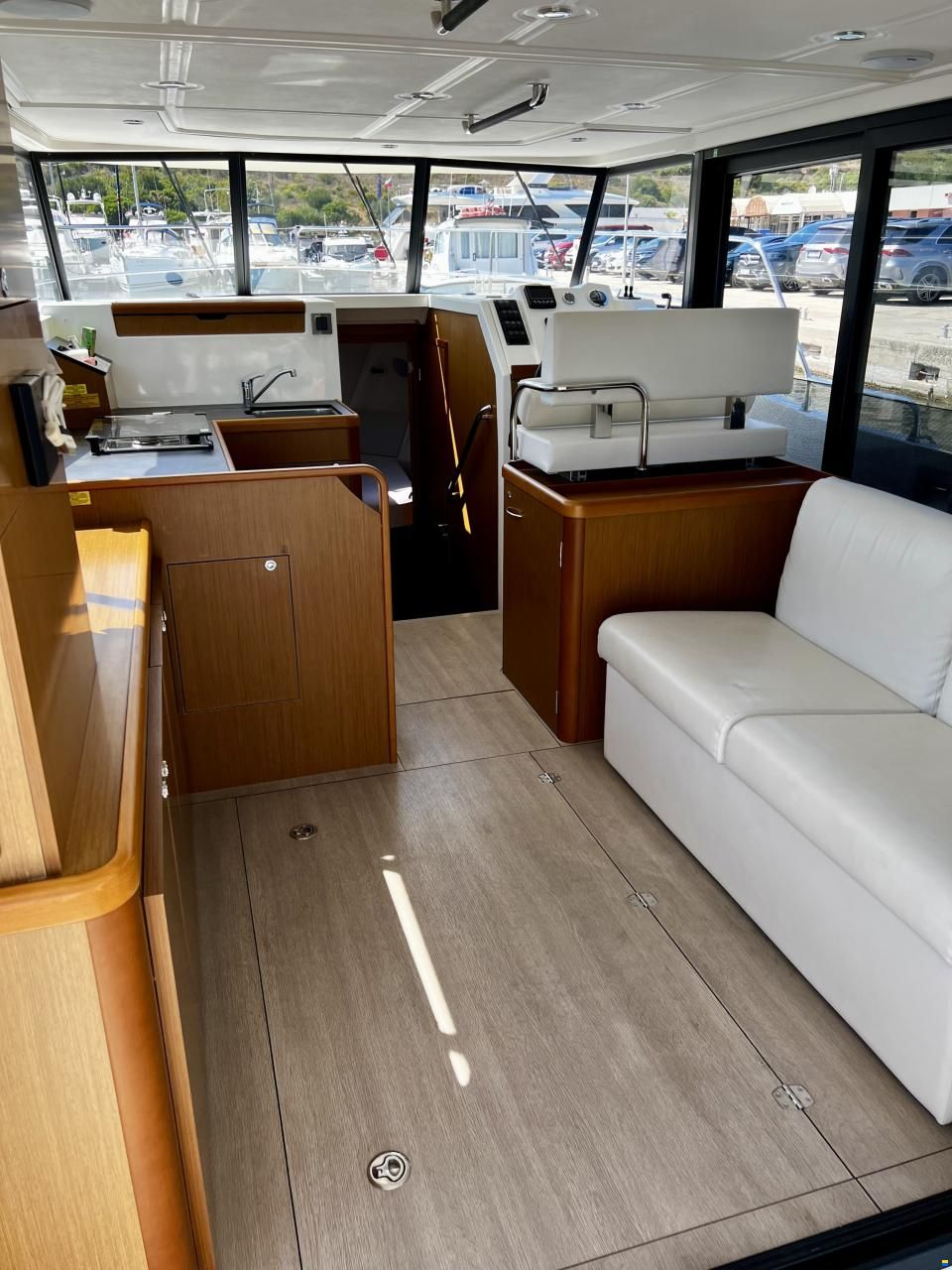 Beneteau Swift Trawler 35