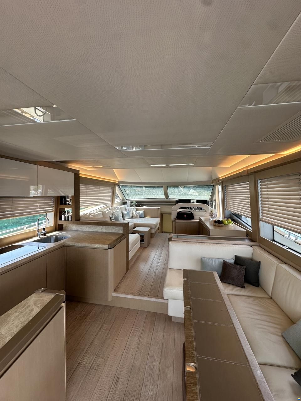Monte Carlo Yachts MCY 65