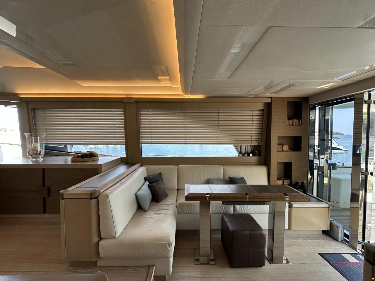 Monte Carlo Yachts MCY 65