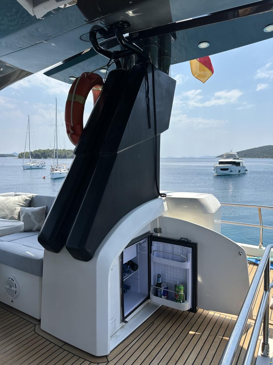 Monte Carlo Yachts MCY 65