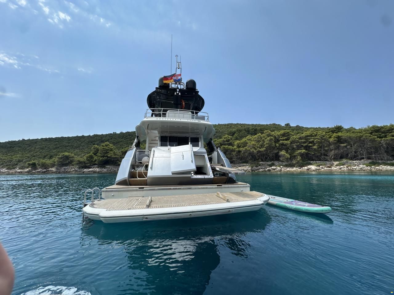 Monte Carlo Yachts MCY 65