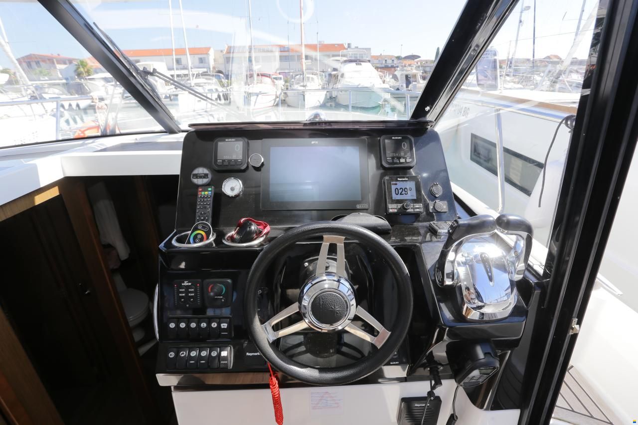 Jeanneau Merry Fisher 1095