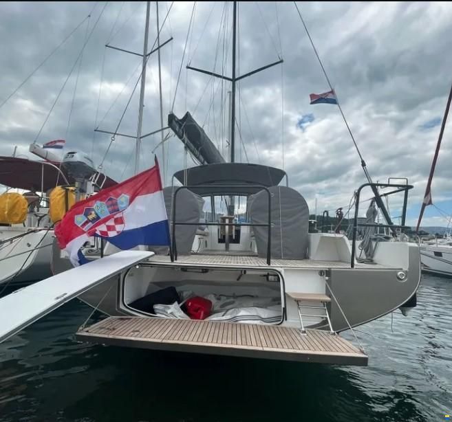 Beneteau First 44 A/C