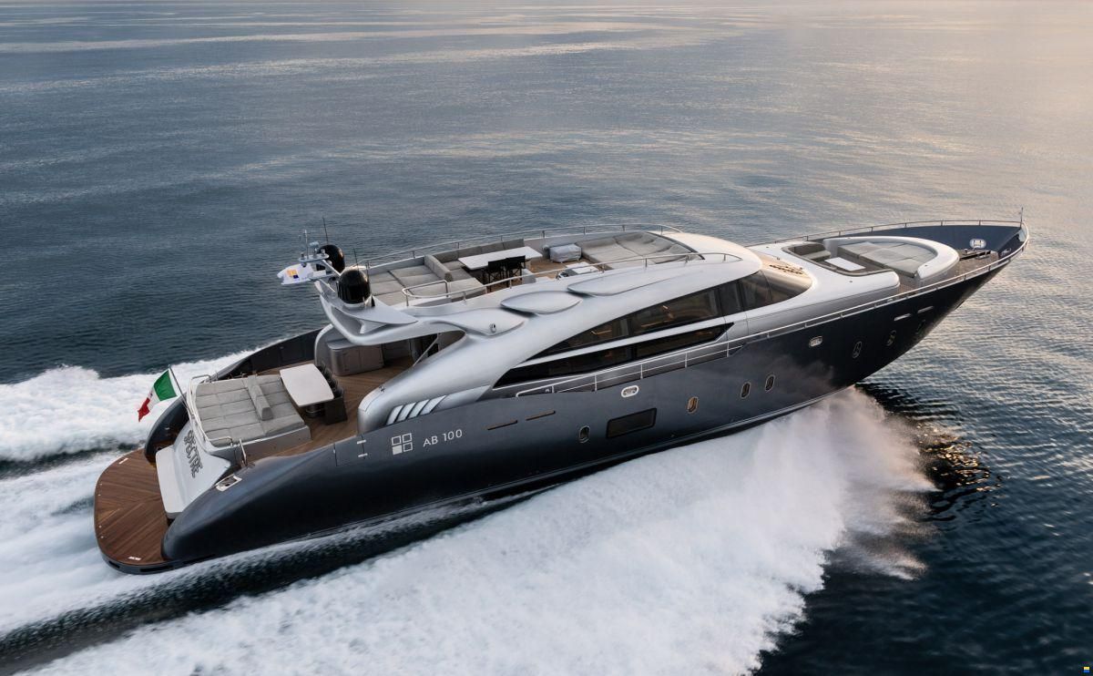 AB Yachts AB 100