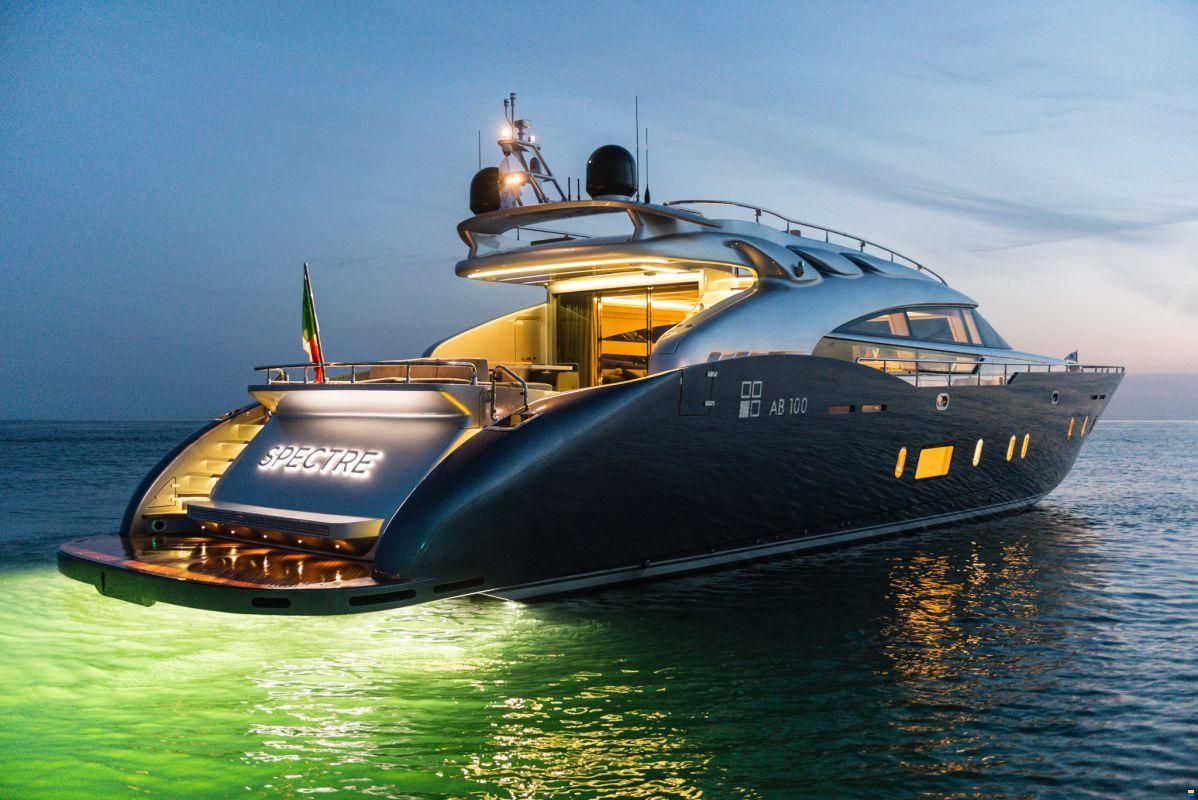 AB Yachts AB 100