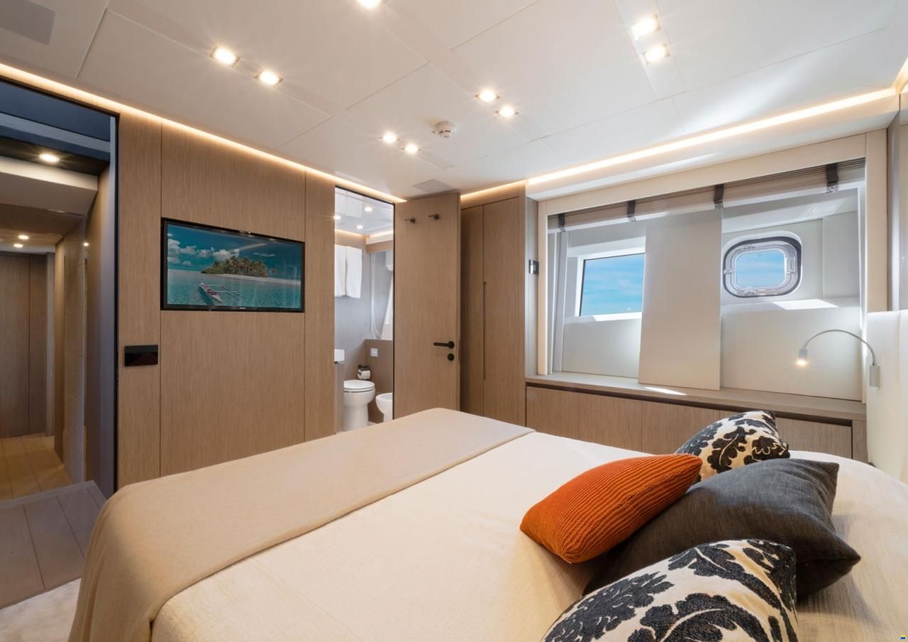 AB Yachts AB 100 Superfast
