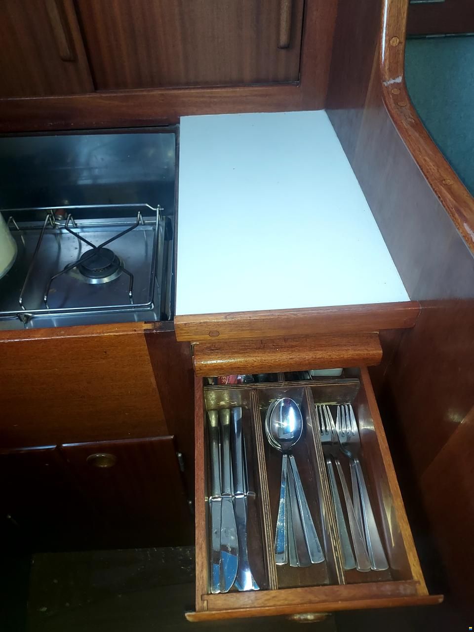 Hallberg-Rassy Mistress 32