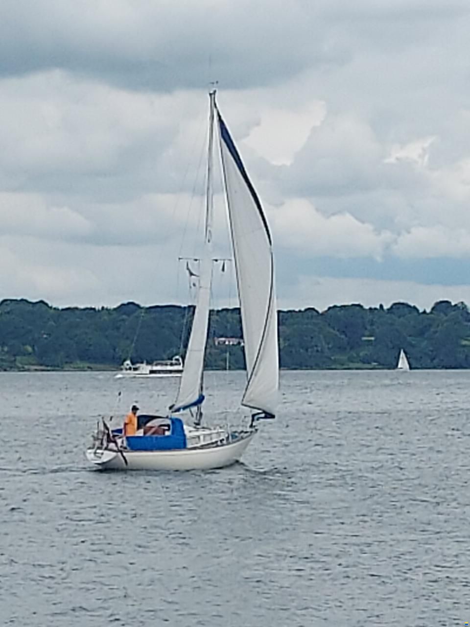 Hallberg-Rassy Mistress 32