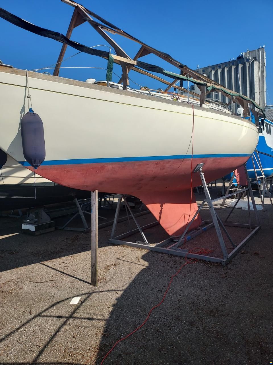 Hallberg-Rassy Mistress 32