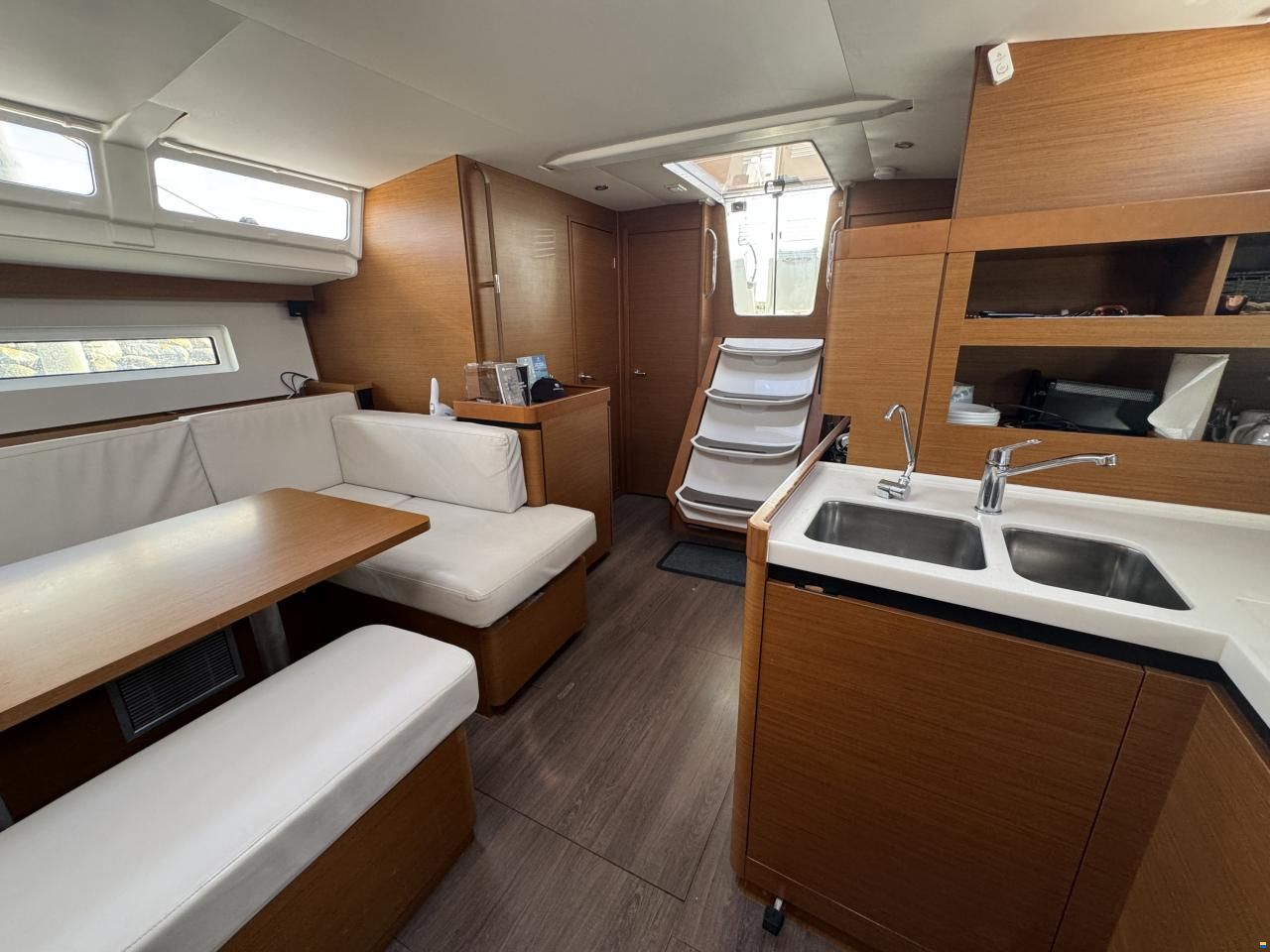 Jeanneau Sun Odessey 490