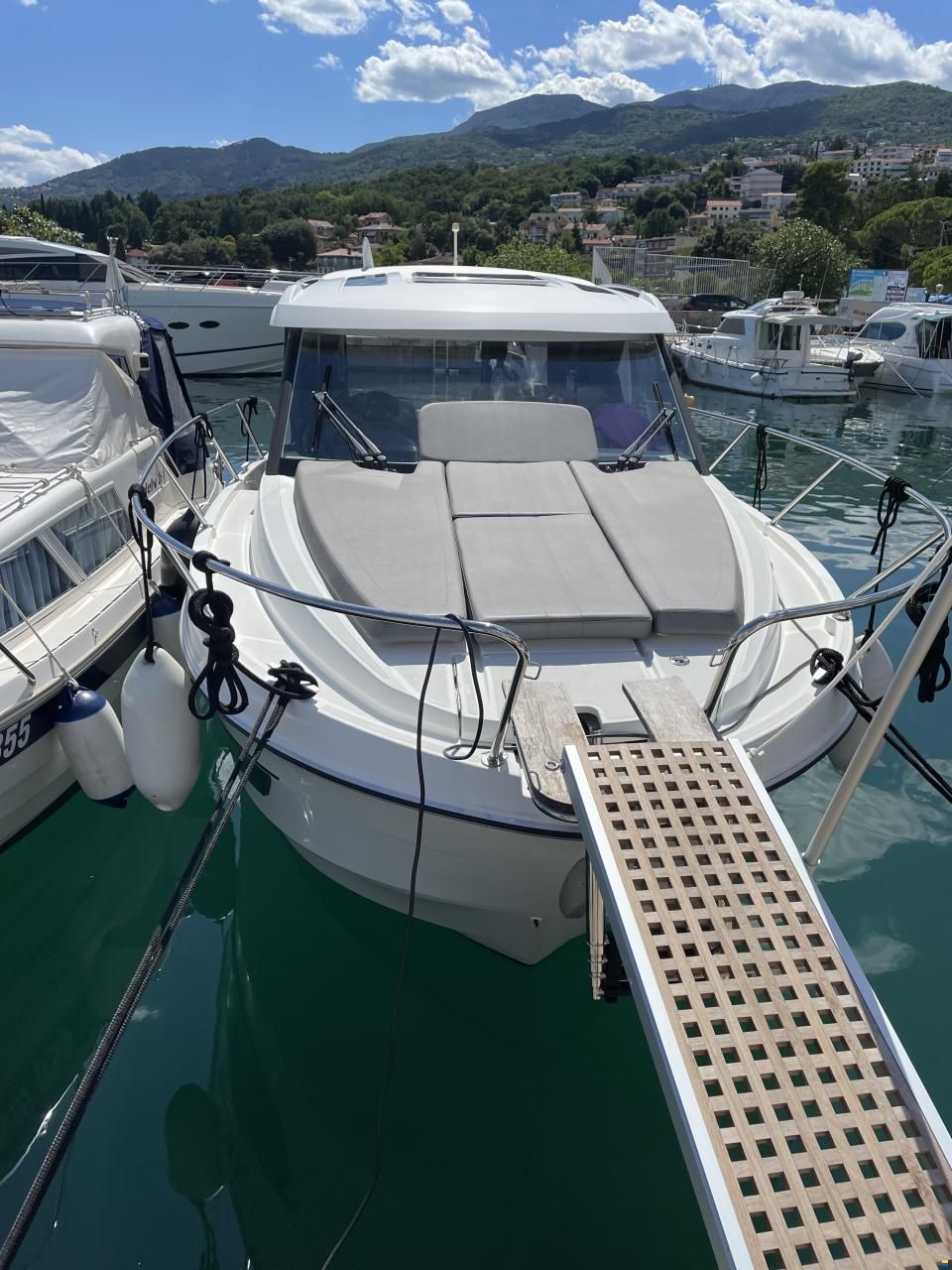 Beneteau Antares 9 OB