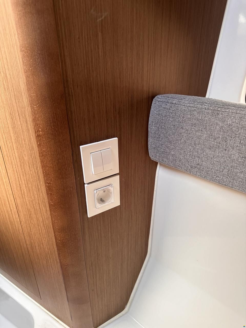 Beneteau Antares 9 OB