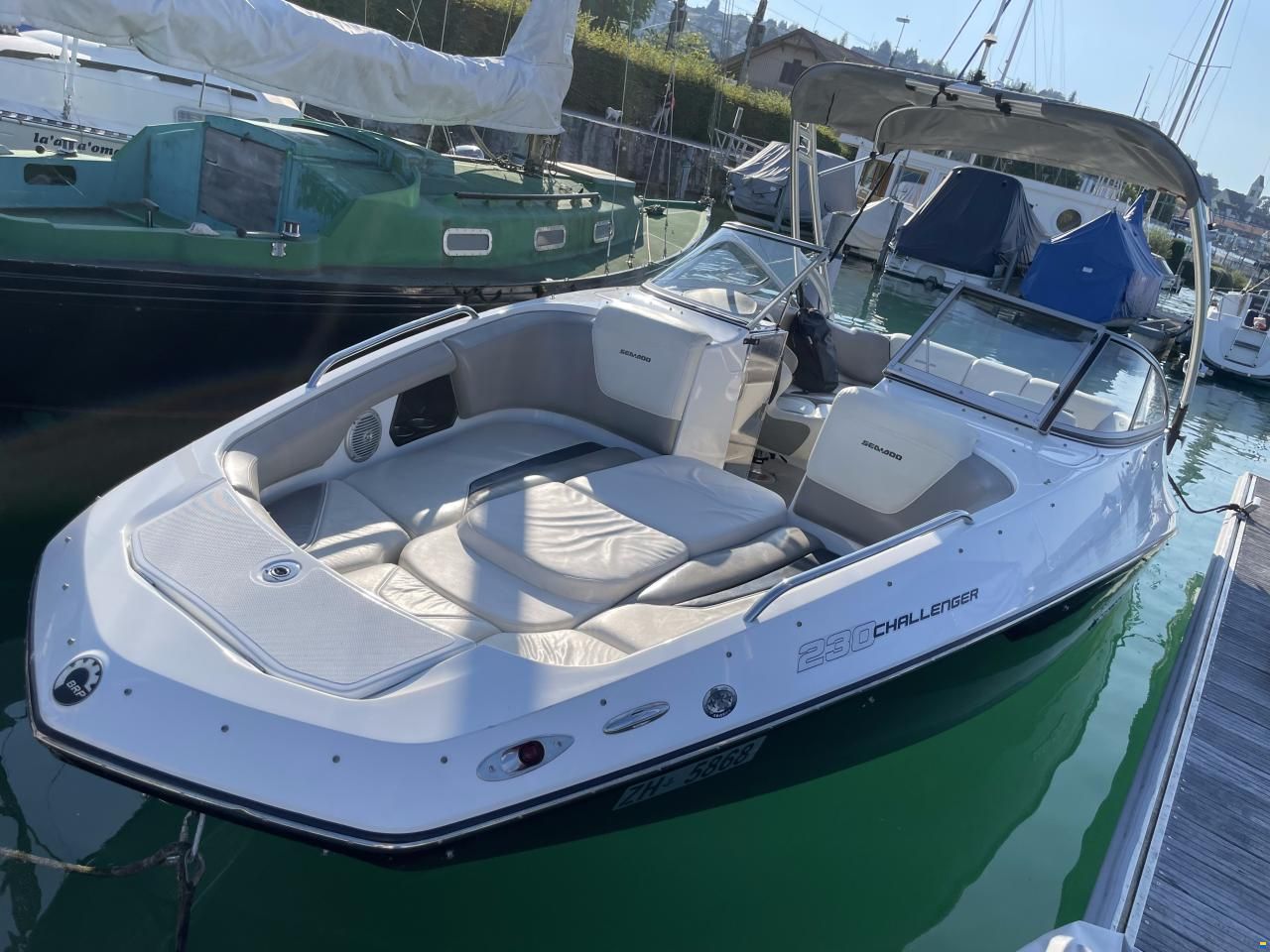Sea-Doo Challenger 230 SE