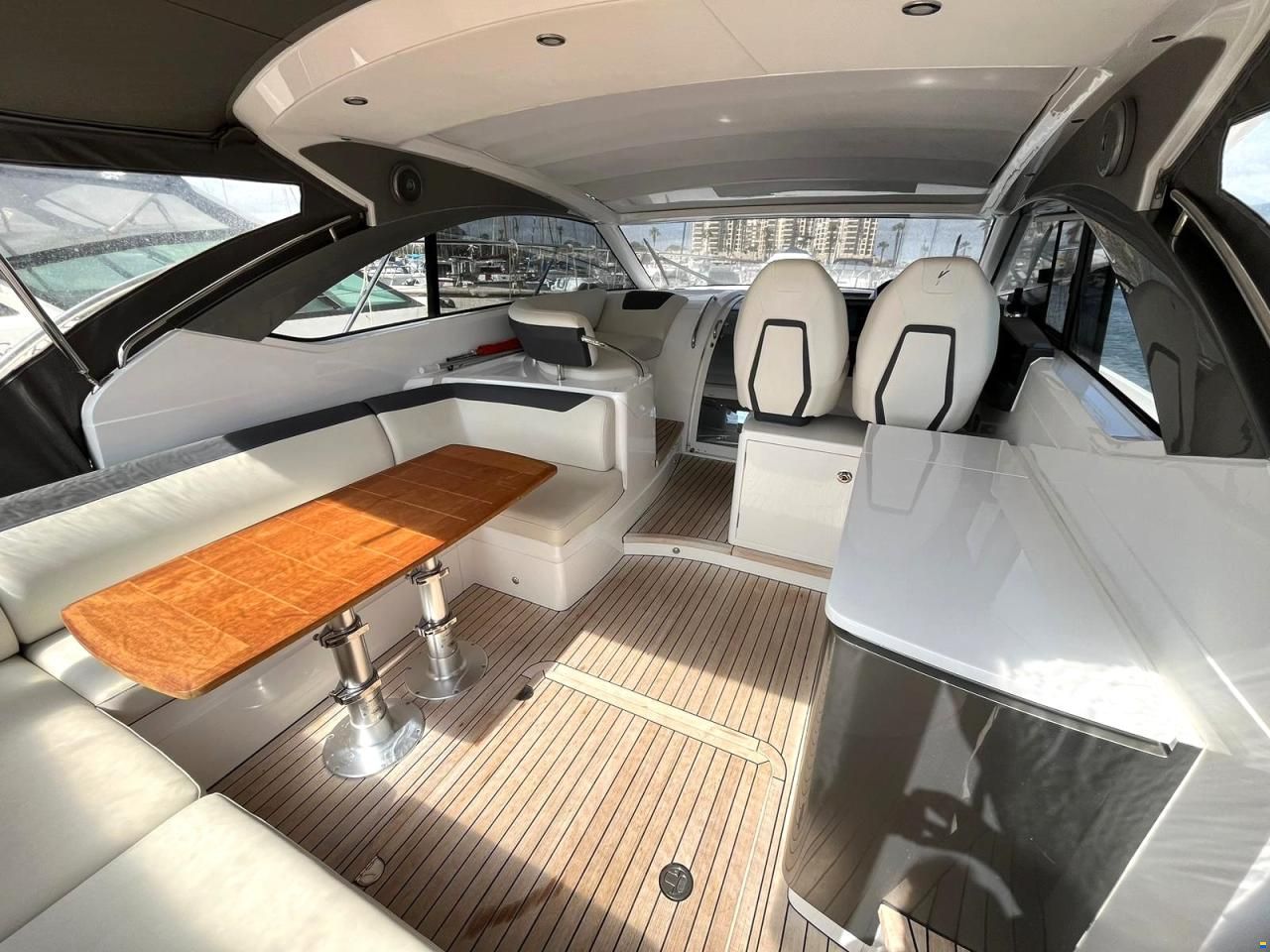 Princess V40