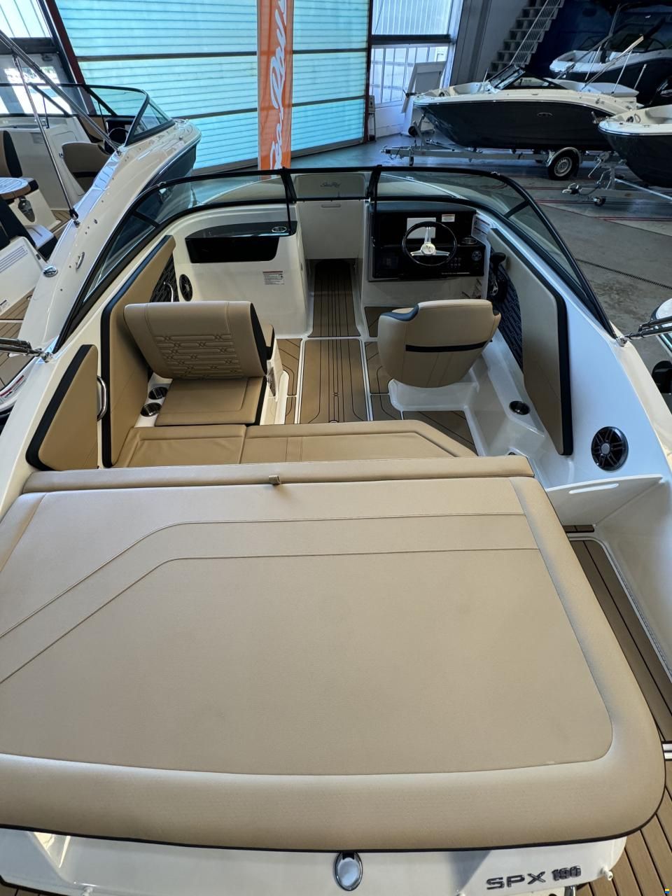 Sea Ray 190 SPX