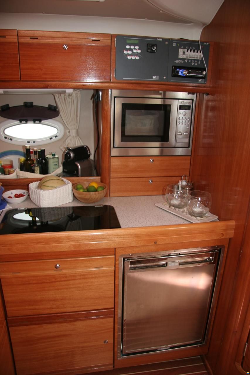 Bavaria 37 Sport