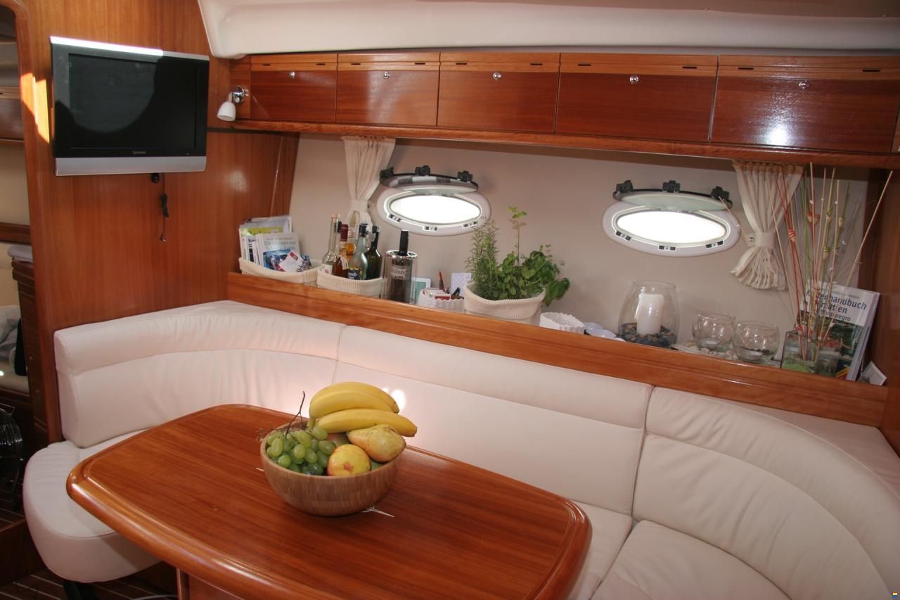 Bavaria 37 Sport
