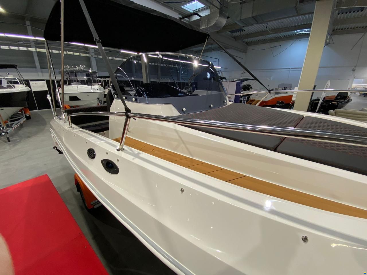 Marine Time QX 563 / 19 Sundeck