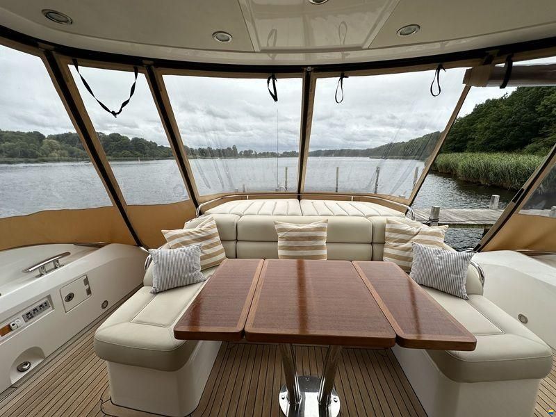 Sunseeker  - Manhattan 53