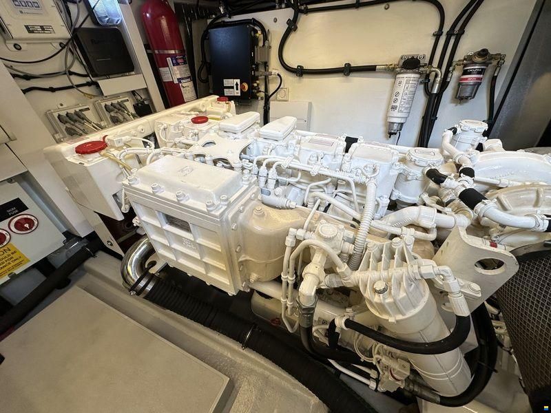 Sunseeker  - Manhattan 53