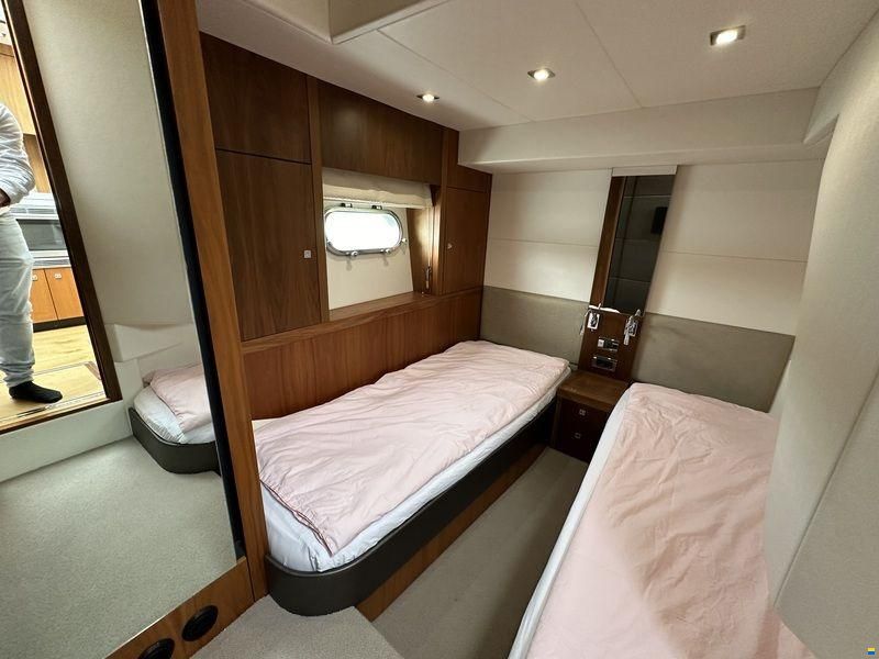 Sunseeker  - Manhattan 53