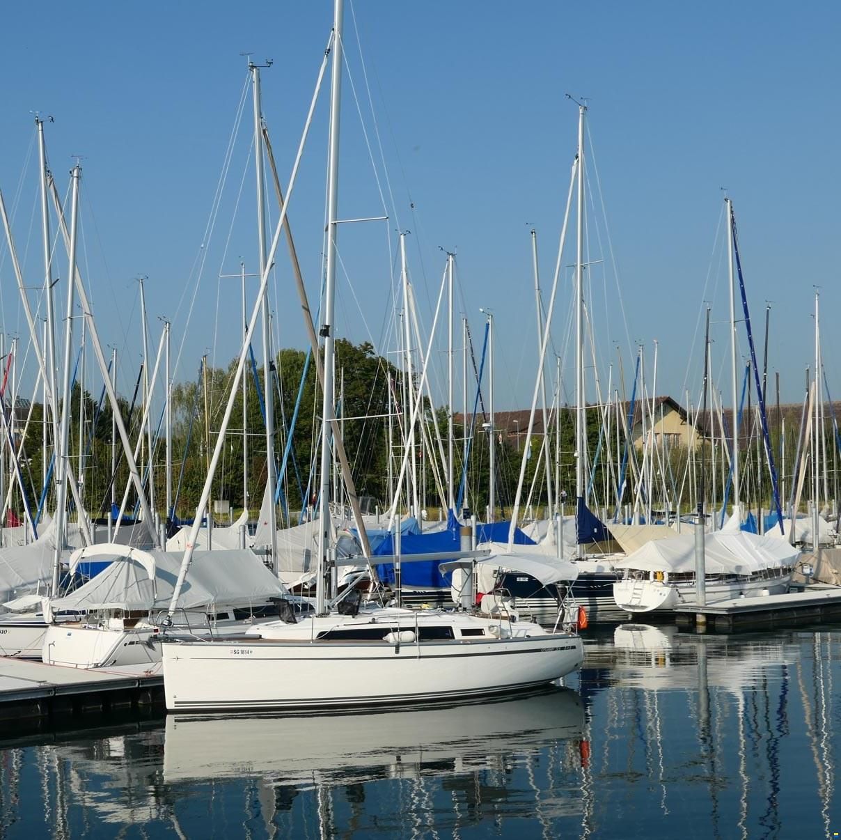 Bavaria Cruiser 33