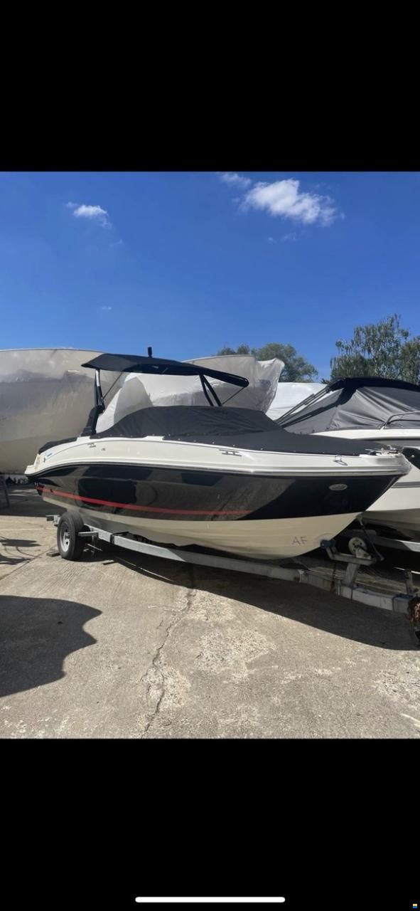 Bayliner VR6