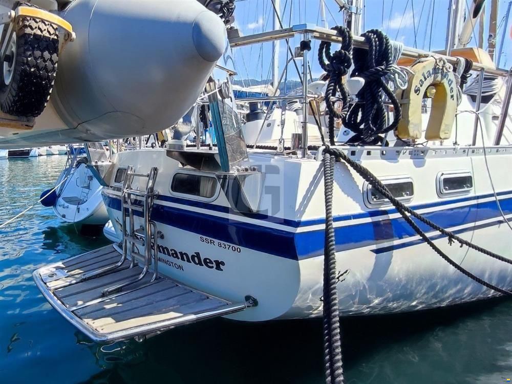 Nauticat 521