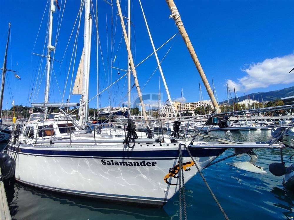 Nauticat 521
