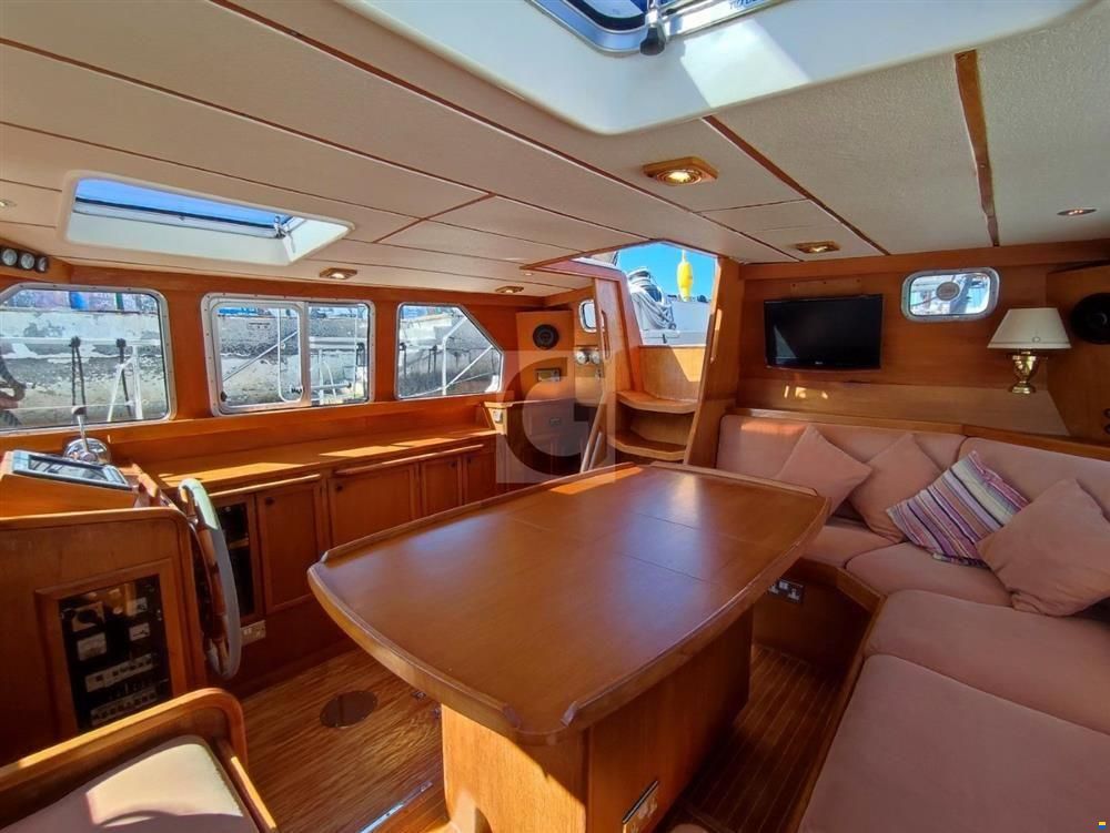 Nauticat 521