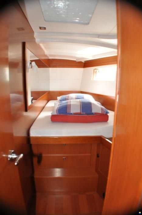 Beneteau Oceanis 48