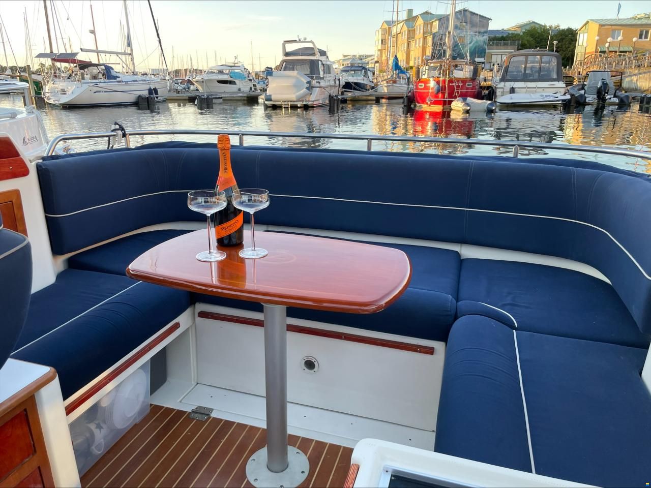 Aquador 23 DC