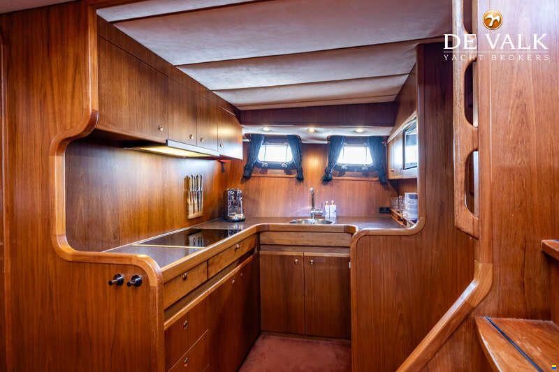 Altena Blue Water Trawler 58