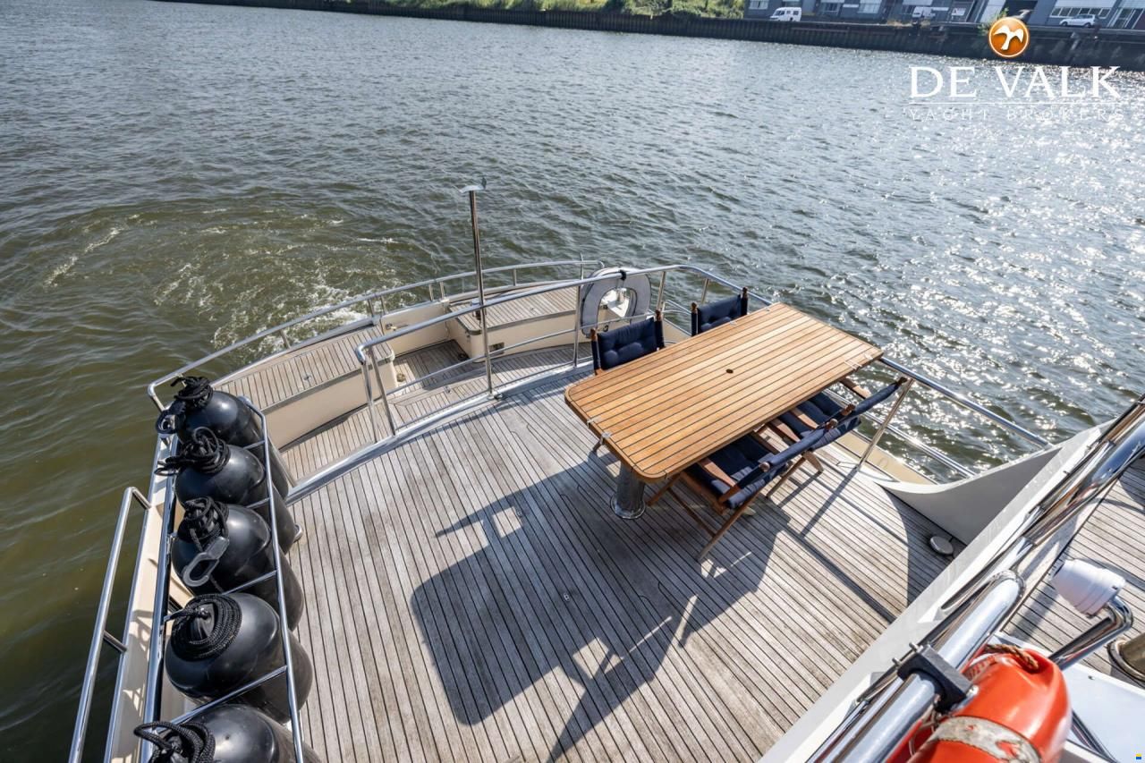 Altena Blue Water Trawler 58