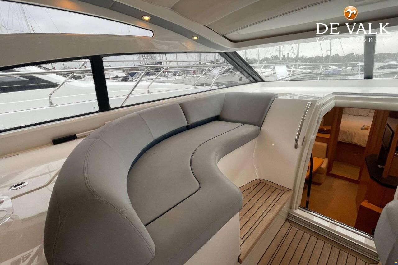 Princess V42